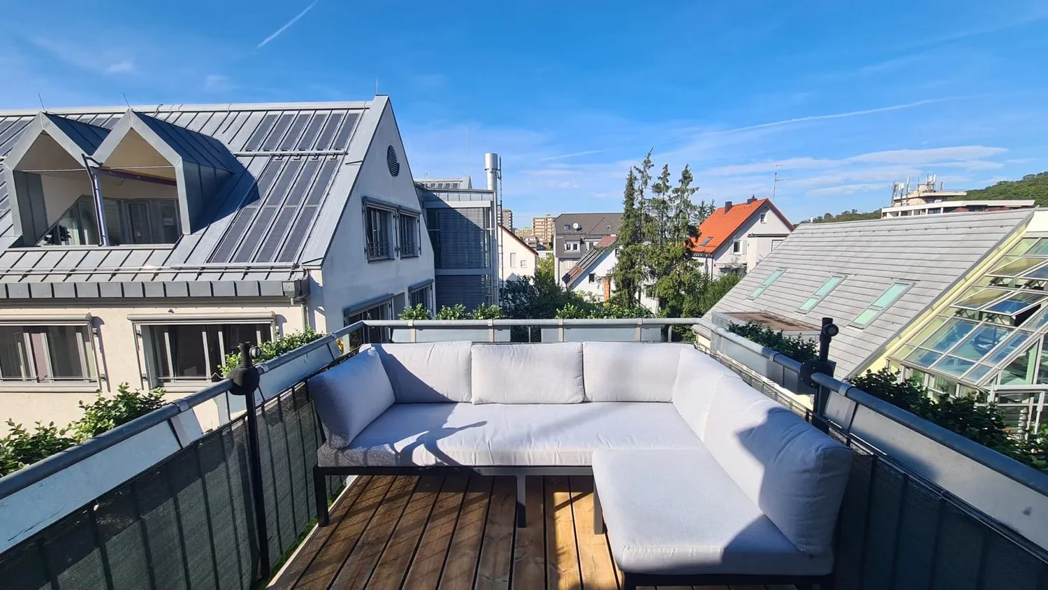 4 Zimmer Wohnung mit 100 m² in Stuttgart – Bild 1