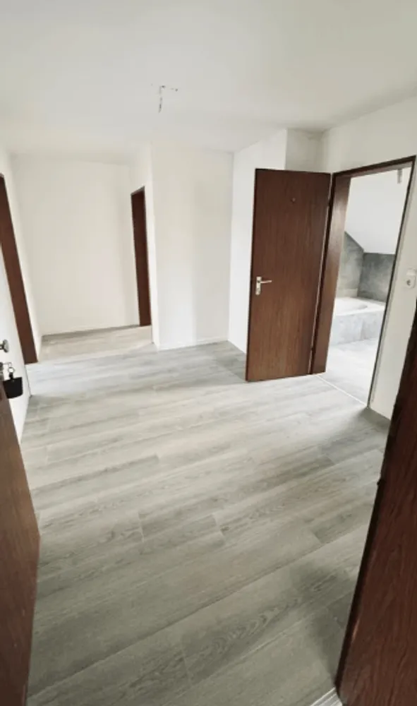 3 Zimmer Wohnung mit 100 m² in Köln – Bild 3