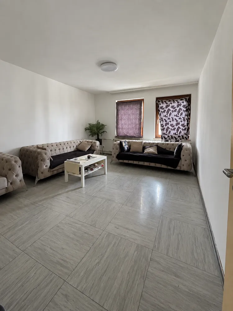 2 Zimmer Wohnung mit 75 m² in Krefeld – Bild 3