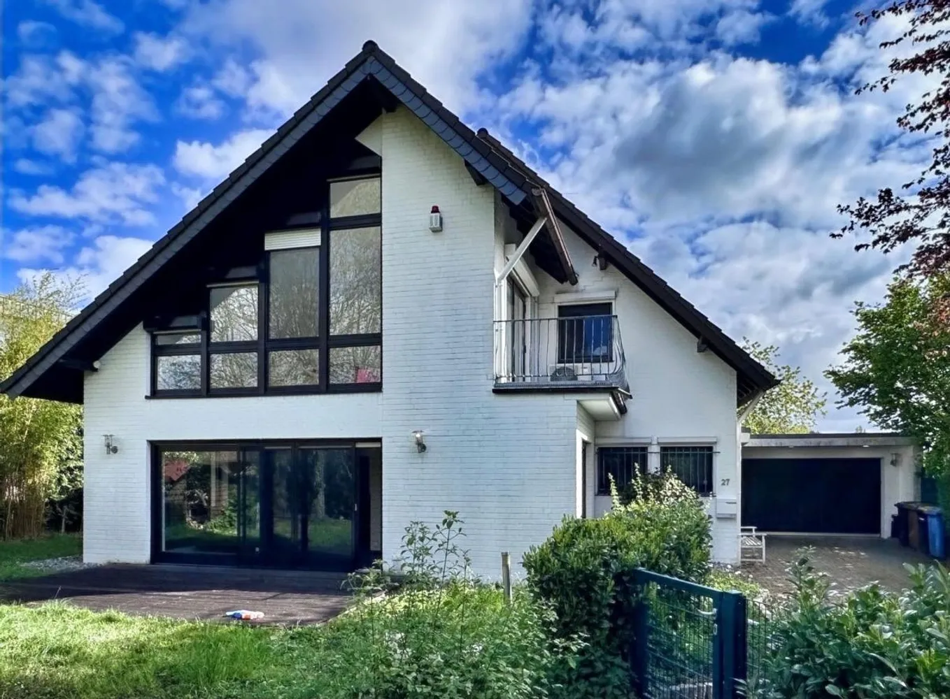 4 Zimmer Haus mit 305 m² in Ratingen – Bild 2