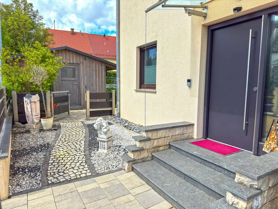 6 Zimmer Haus mit 184 m² in Fürstenfeldbruck – Bild 1