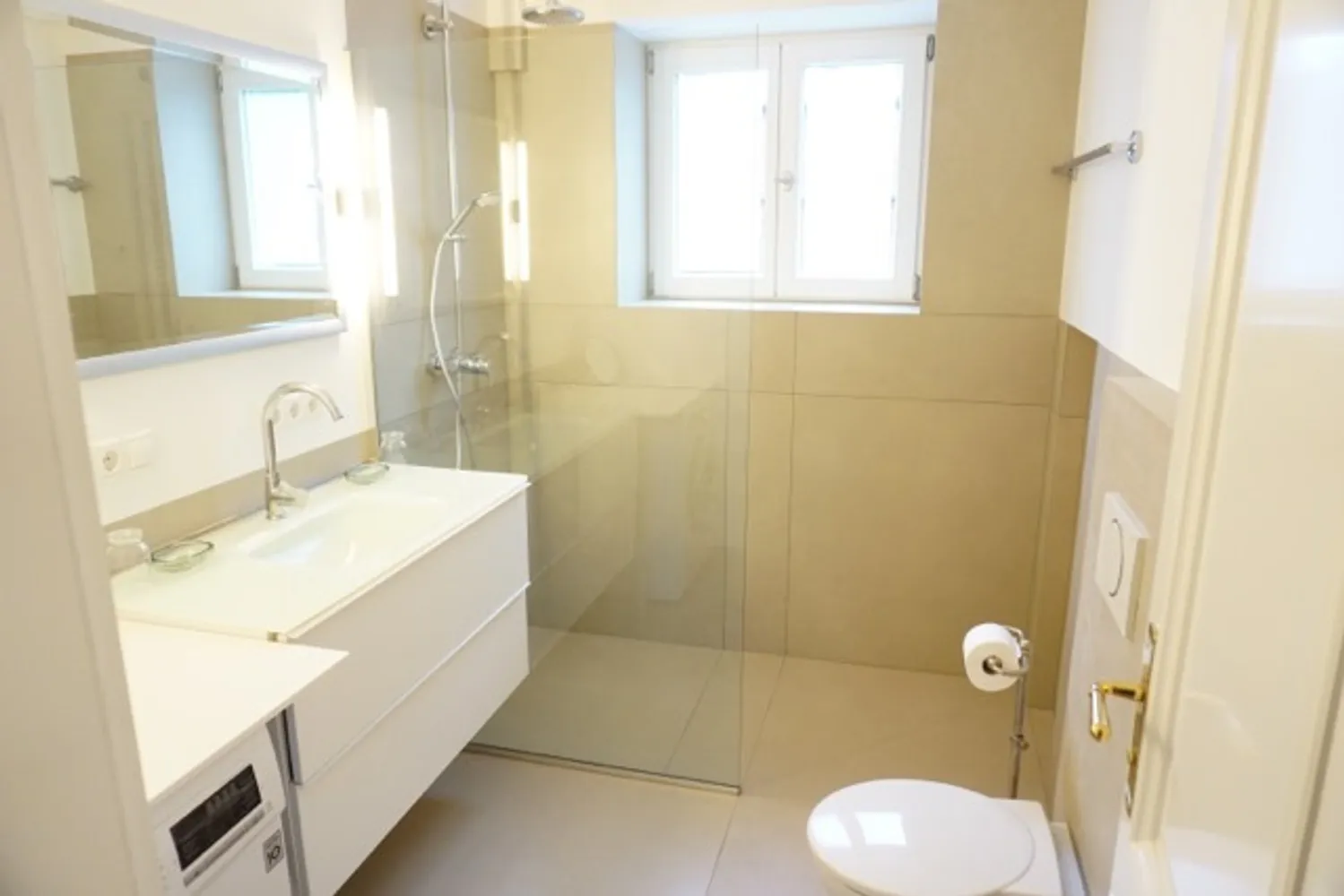 2 Zimmer Wohnung mit 60 m² in München – Bild 11