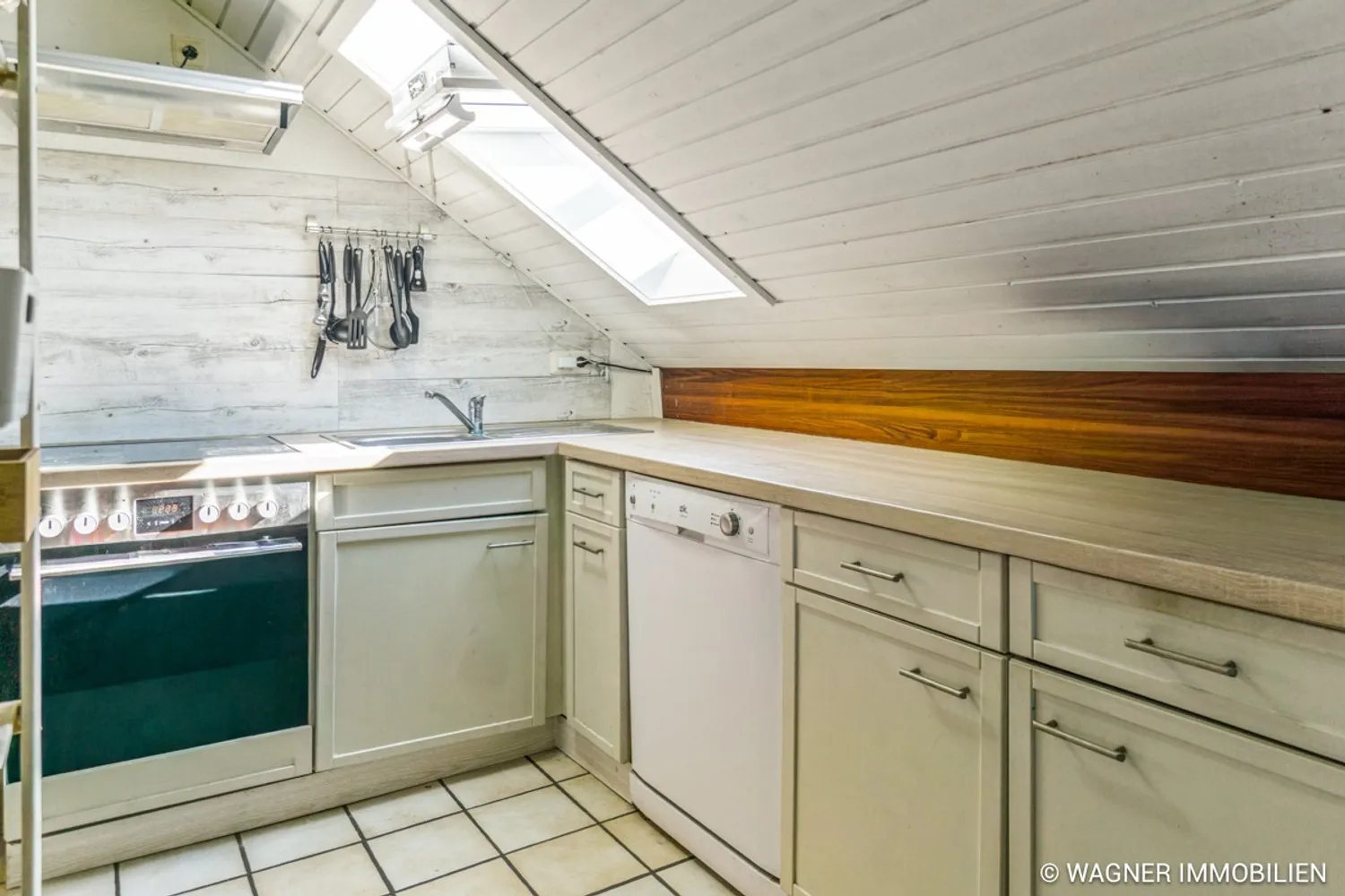 3 Zimmer Wohnung mit 80 m² in Wiesbaden – Bild 6