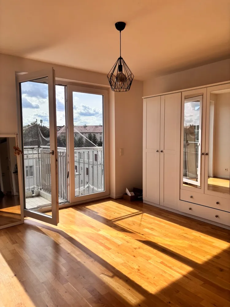 2 room apartment with 55 m² in Dresden – Photo 3
