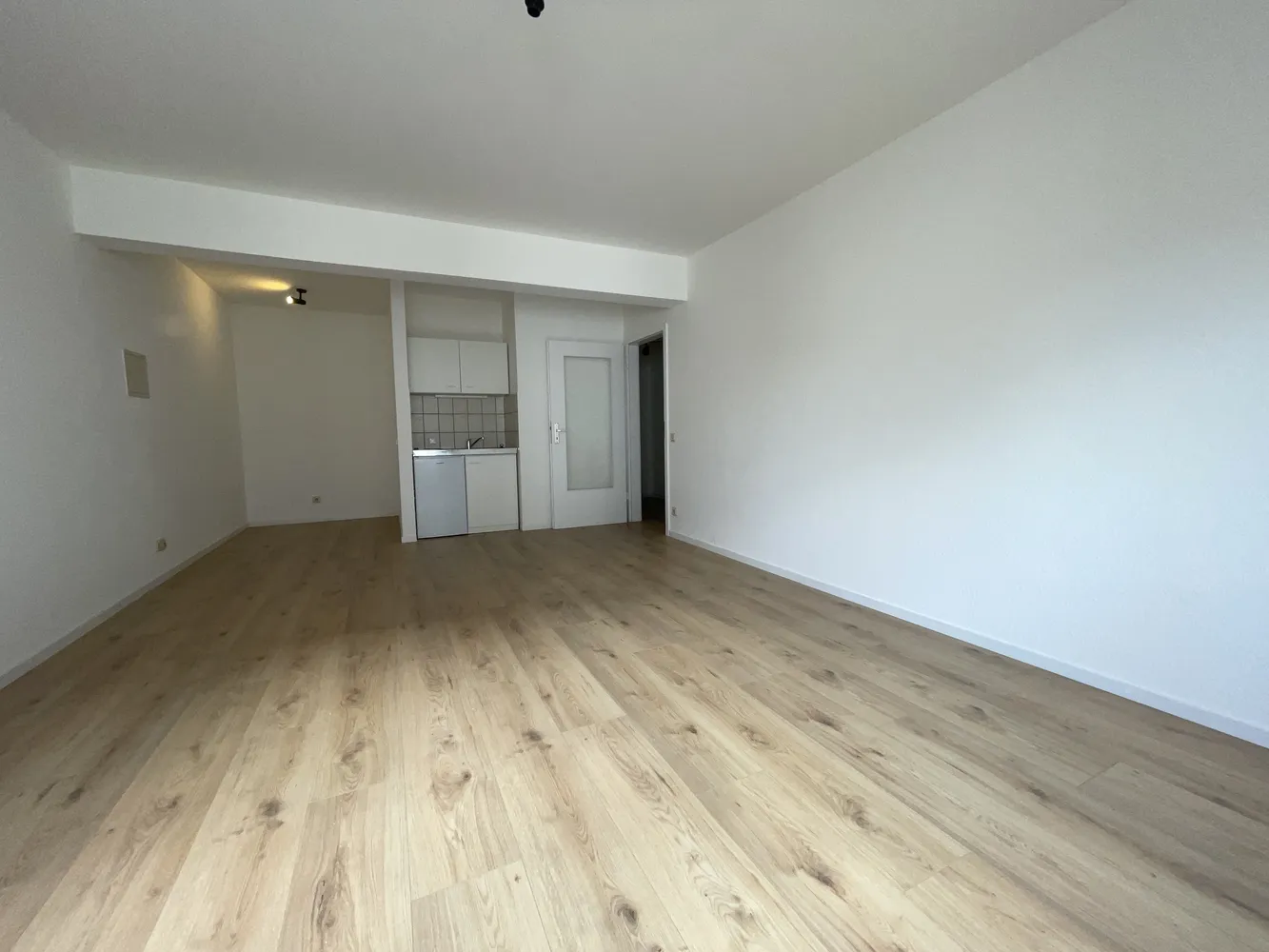 1 Zimmer Wohnung mit 35 m² in Wiesbaden – Bild 2