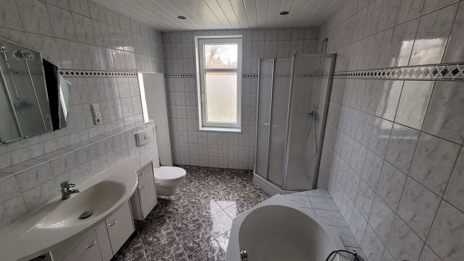 4 room apartment with 98 m² in Gotha – Photo 5