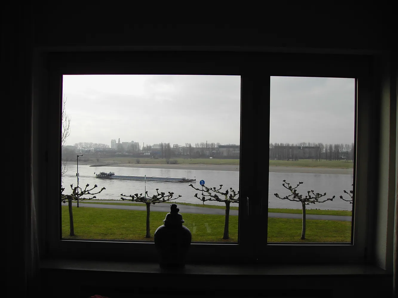 2 Zimmer Wohnung mit 87 m² in Düsseldorf – Bild 1