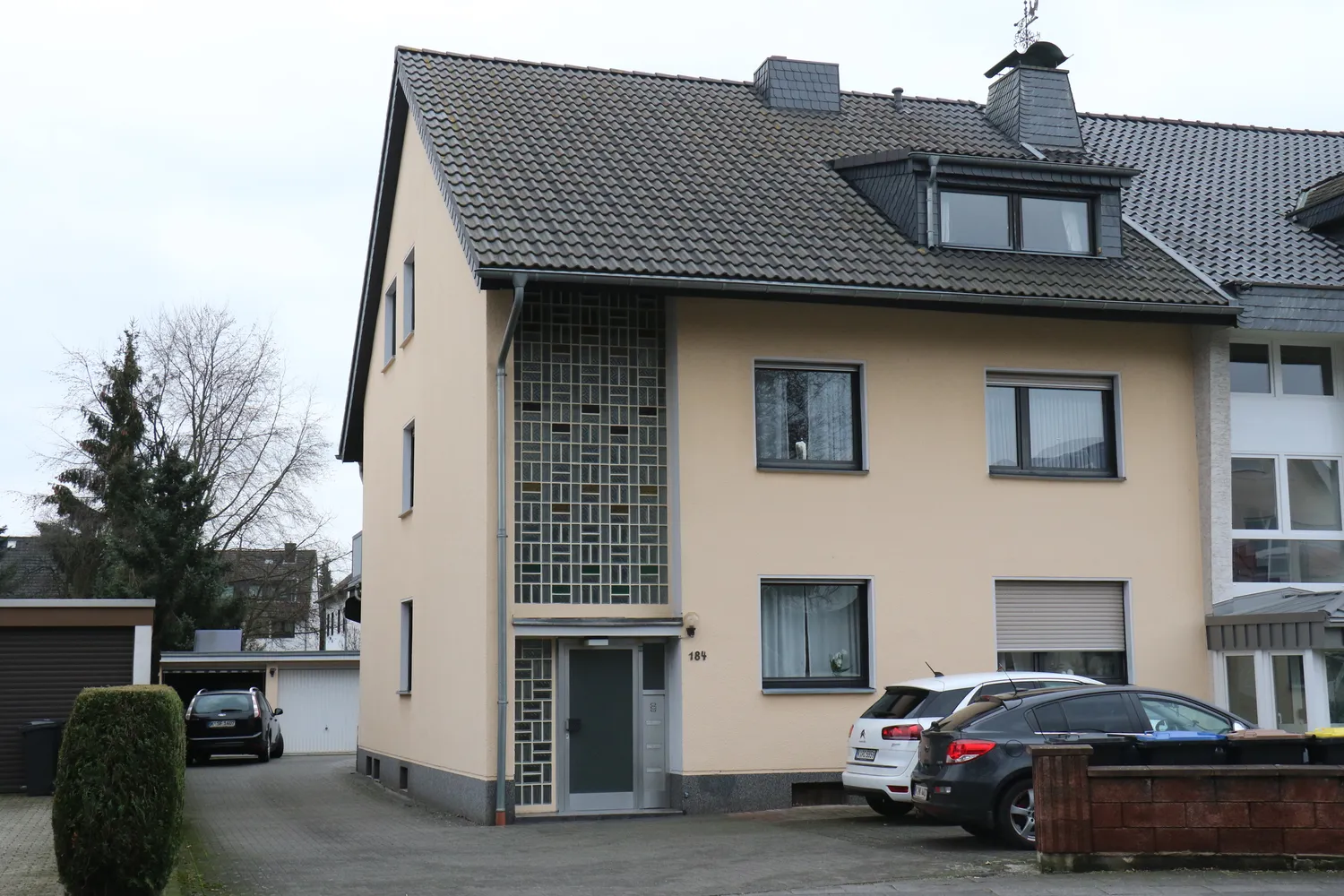 3 Zimmer Wohnung mit 93 m² in Köln – Bild 1