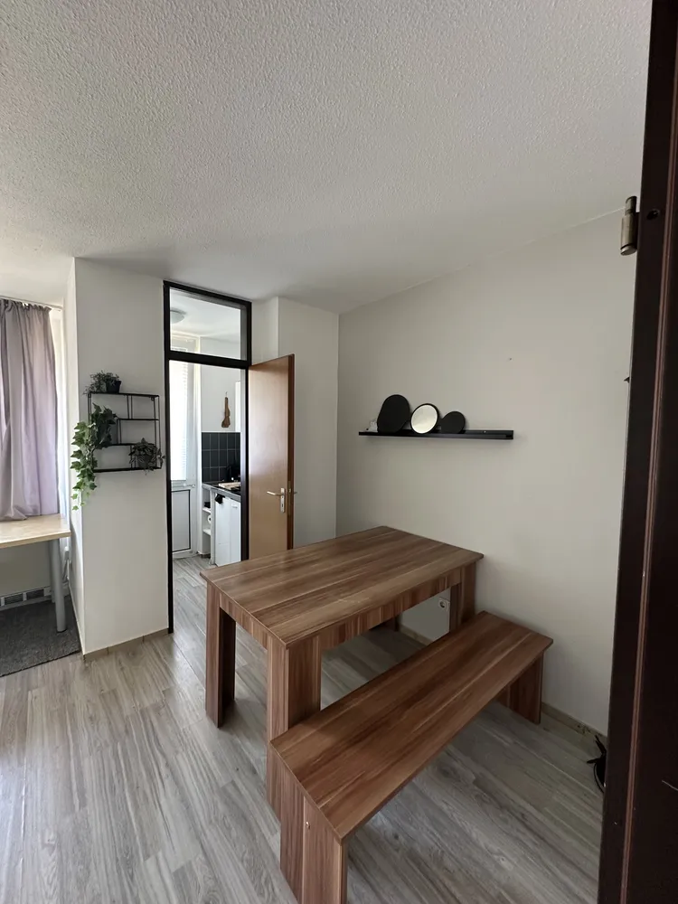 1 Zimmer Wohnung mit 37 m² in Köln – Bild 4