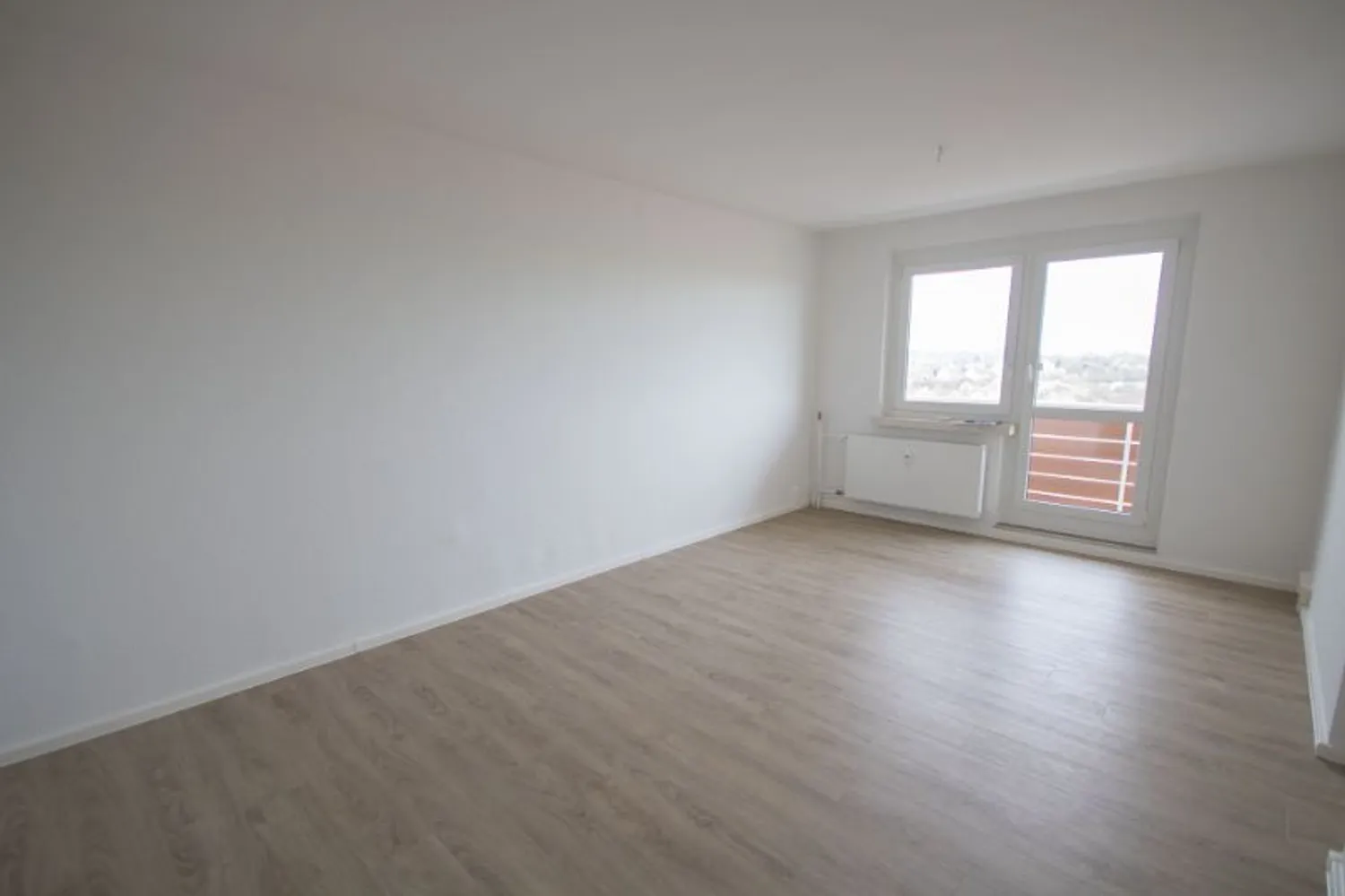 3 Zimmer Wohnung mit 69 m² in Halle (Saale) – Bild 1