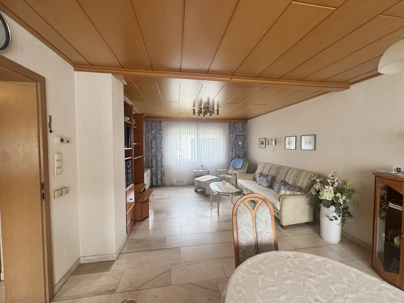 3 Zimmer Wohnung mit 82 m² in Nürnberg – Bild 2