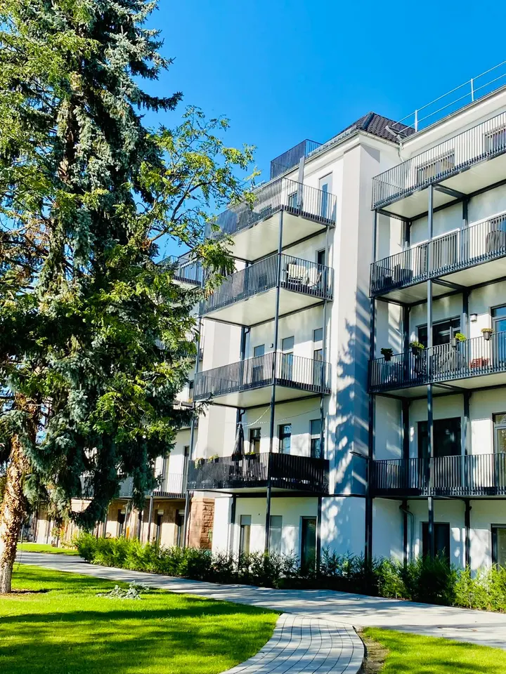 2 Zimmer Wohnung mit 80 m² in Offenbach – Bild 2
