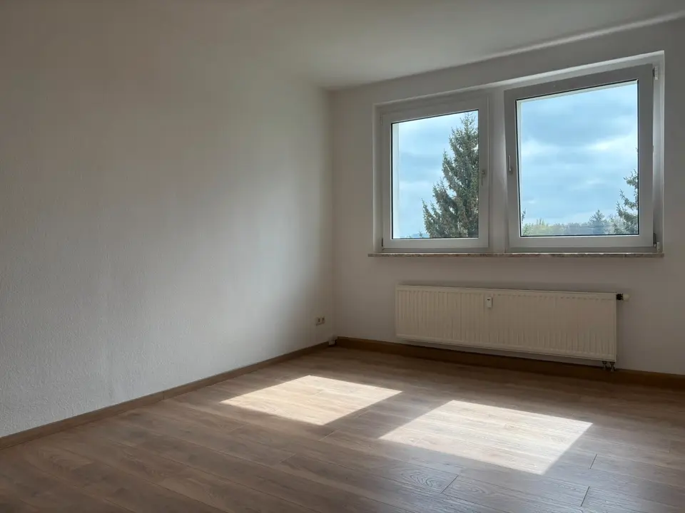 2 Zimmer Wohnung mit 44 m² in Crimmitschau – Bild 3