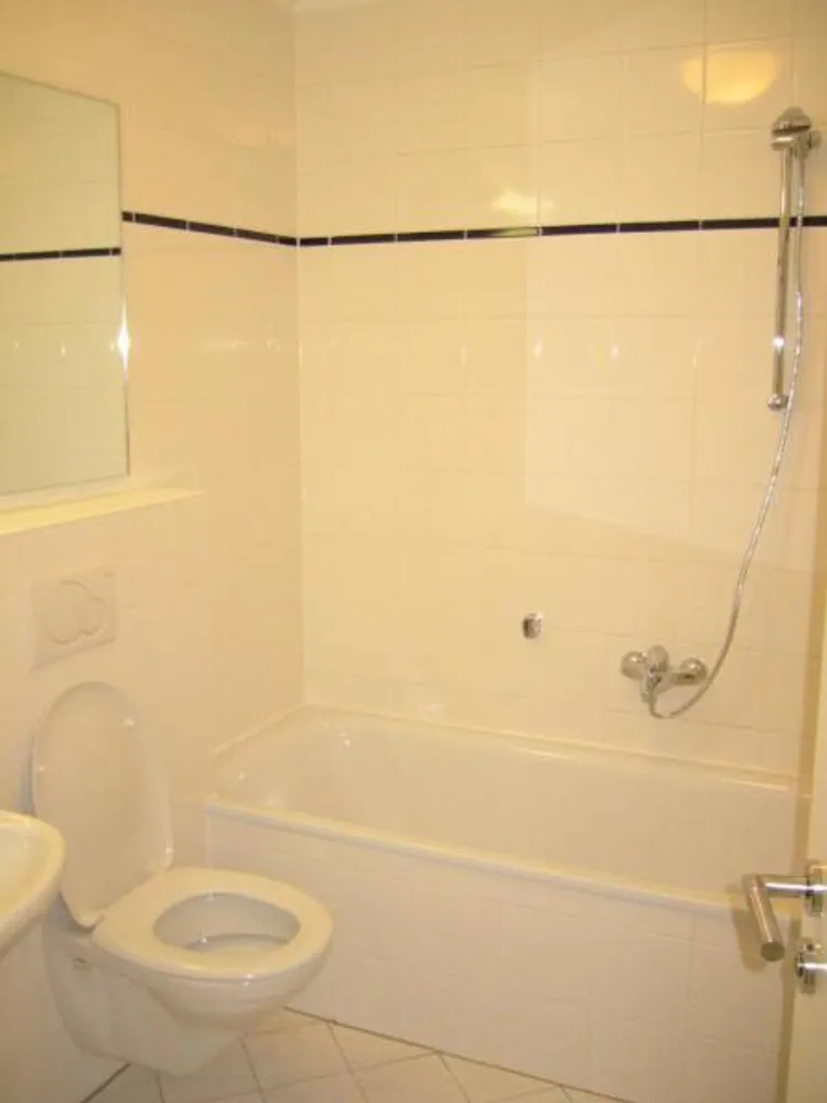 2 Zimmer Wohnung mit 38 m² in Frankfurt am Main – Bild 4