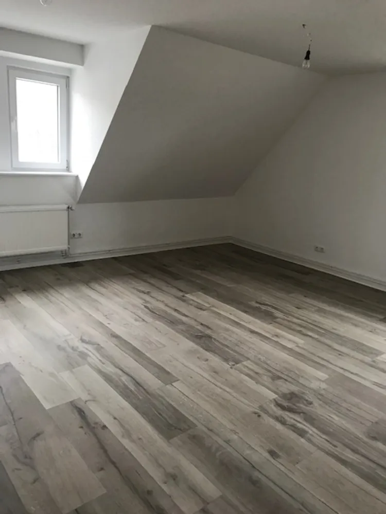 4 Zimmer Wohnung mit 82 m² in Hildesheim – Bild 2