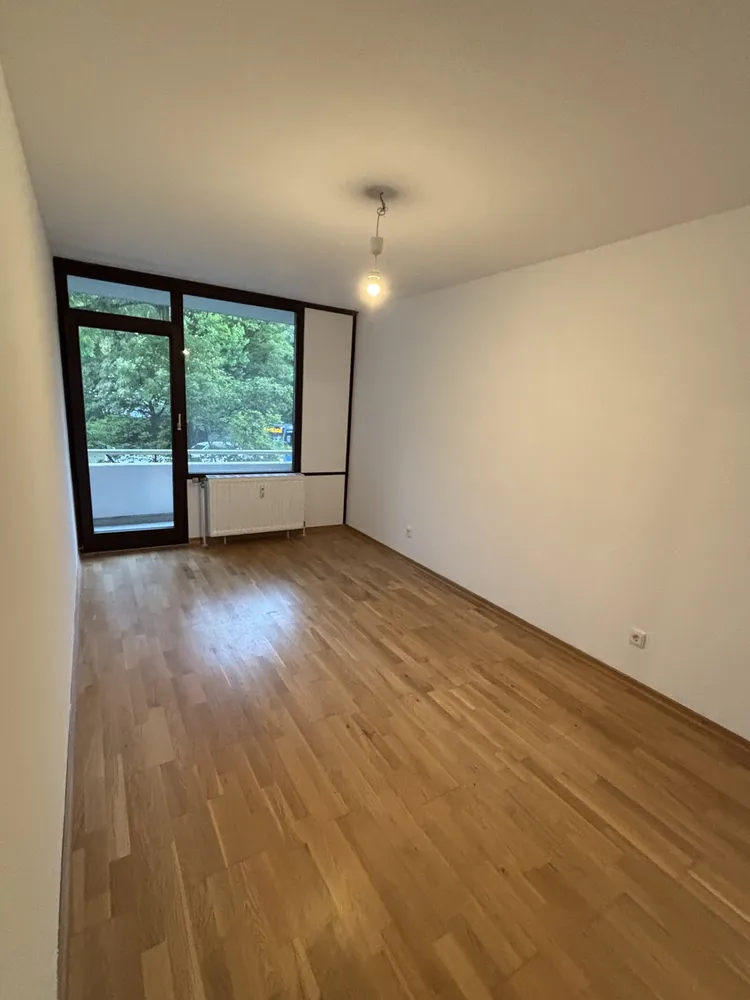 3 Zimmer Wohnung mit 88 m² in München – Bild 3
