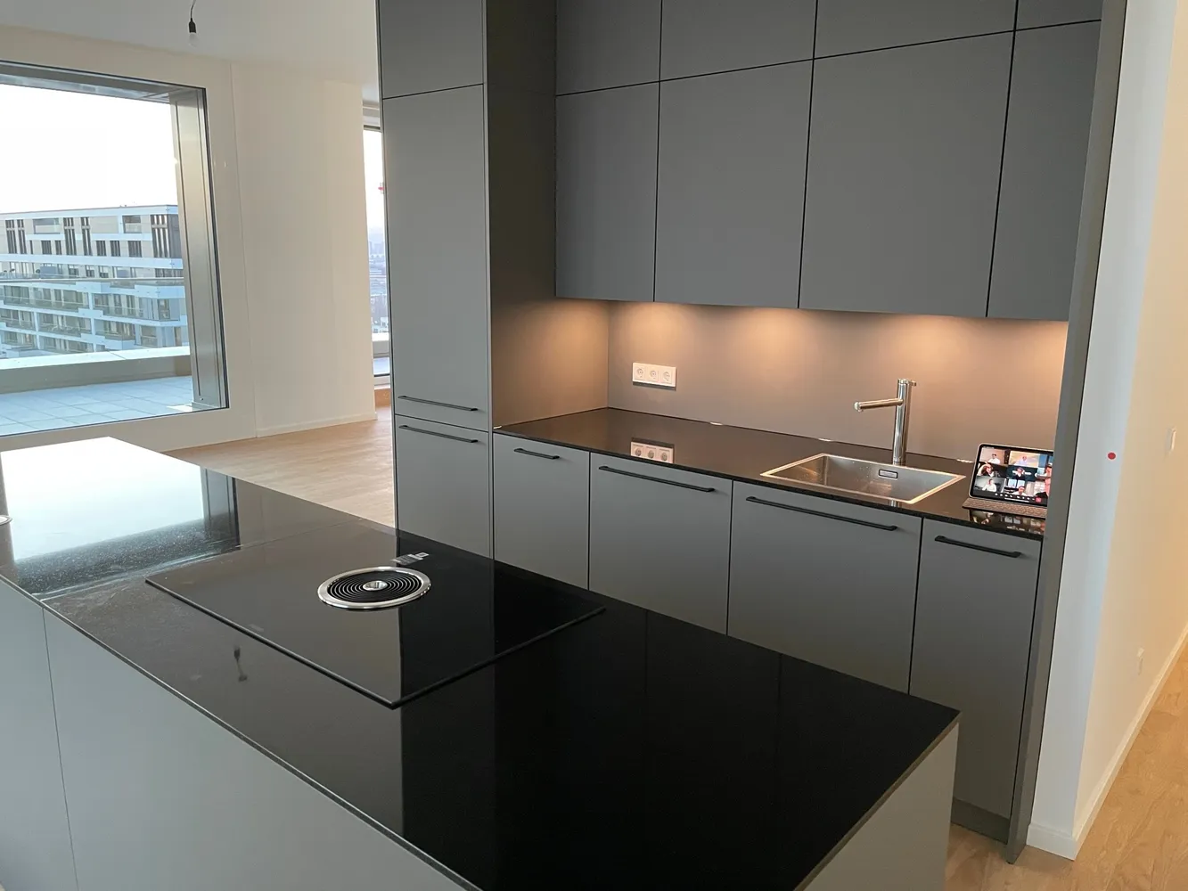 4 Zimmer Wohnung mit 200 m² in Frankfurt am Main – Bild 6