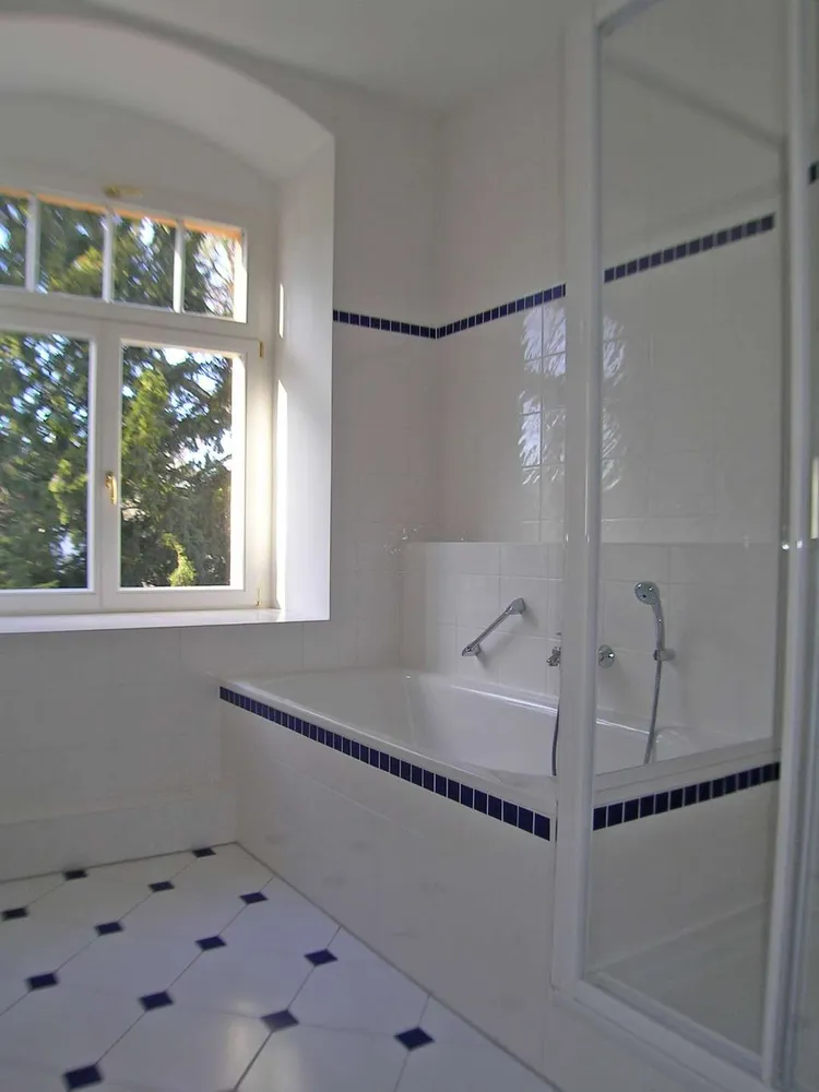 2 Zimmer Wohnung mit 81 m² in Dresden – Bild 4