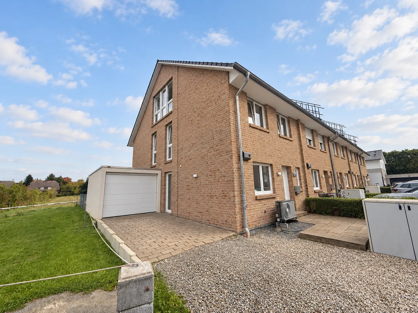 5 Zimmer Haus mit 136 m² in Meerbusch – Bild 8
