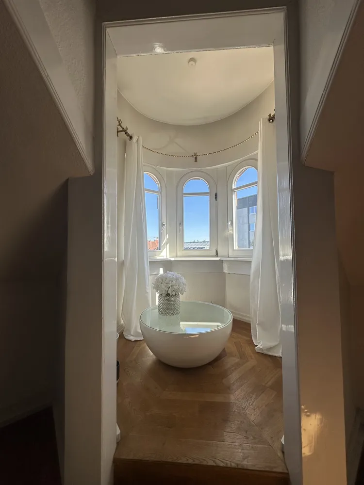 4 Zimmer Wohnung mit 150 m² in Karlsruhe – Bild 4