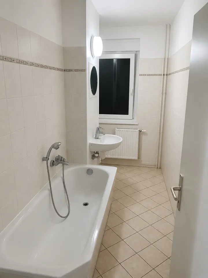 4 Zimmer Wohnung mit 60 m² in Halle (Saale) – Bild 5