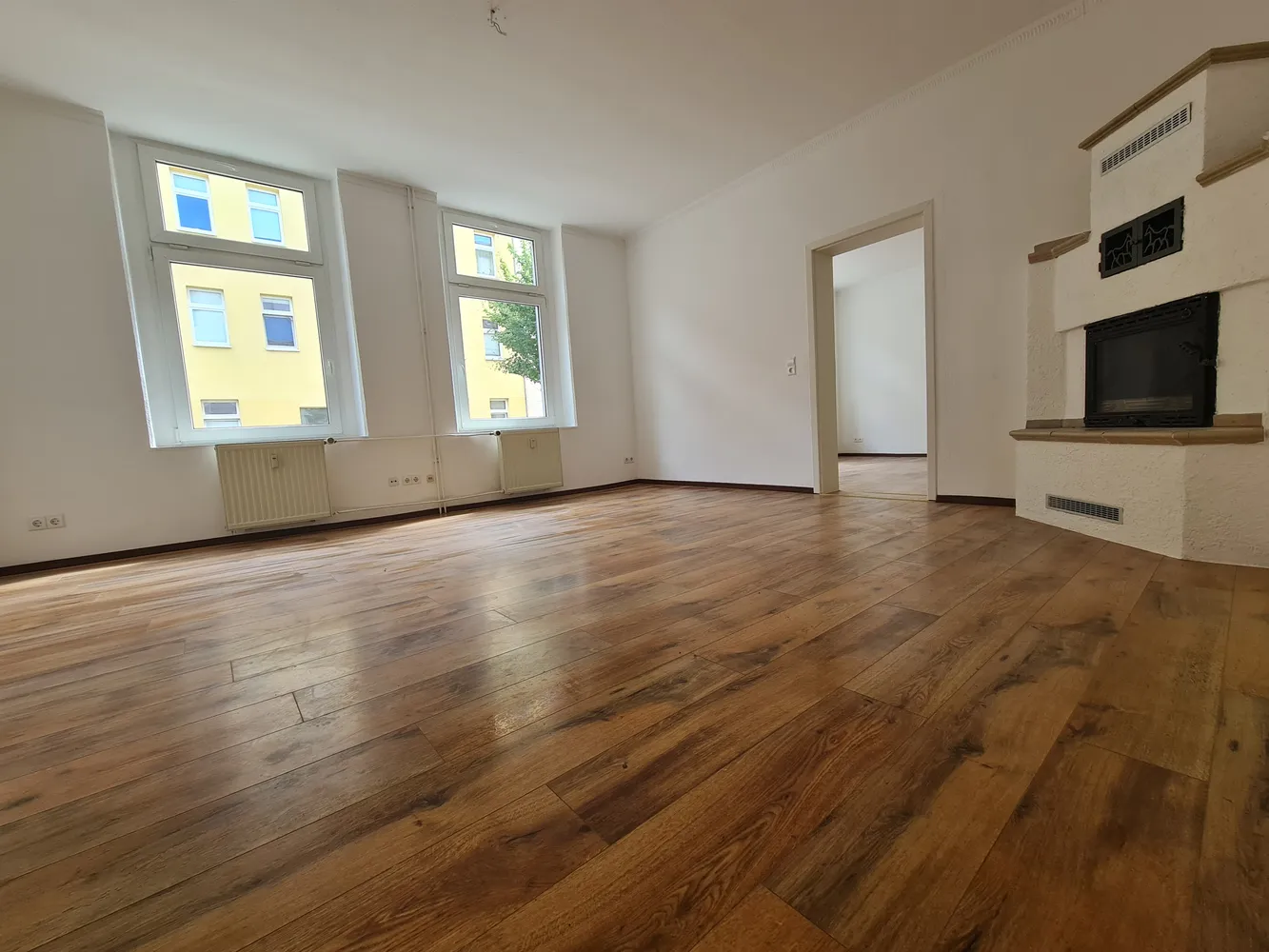 4 Zimmer Wohnung mit 115 m² in Halle (Saale) – Bild 3