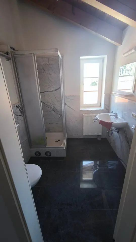2 Zimmer Wohnung mit 30 m² in Rosenheim – Bild 4