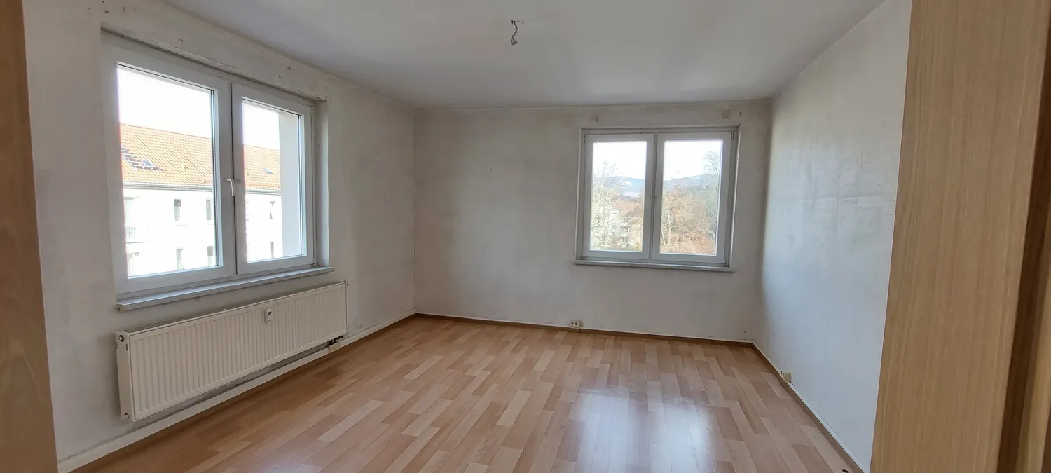 3 Zimmer Wohnung mit 68 m² in Suhl – Bild 2