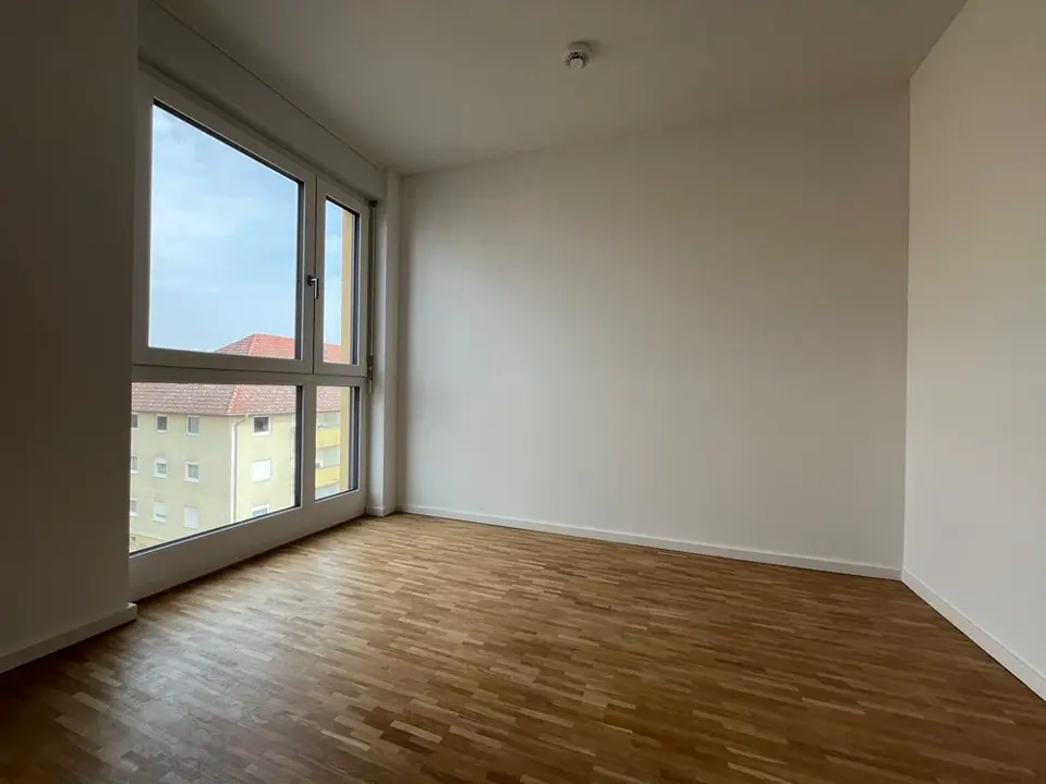 4 Zimmer Wohnung mit 135 m² in Mosbach – Bild 2