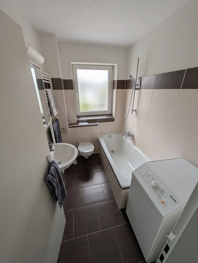 2 Zimmer Wohnung mit 63 m² in Lübeck – Bild 2