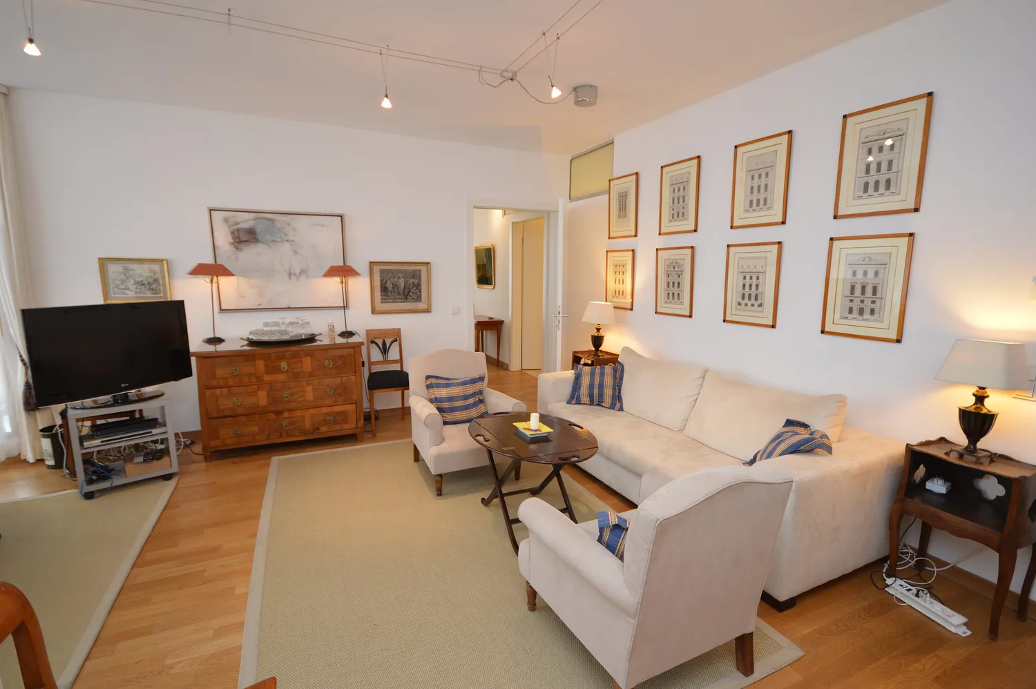 2 Zimmer Wohnung mit 67 m² in Frankfurt am Main – Bild 2