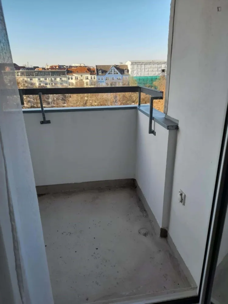 Shared room with 15 m² in Berlin – Photo 5