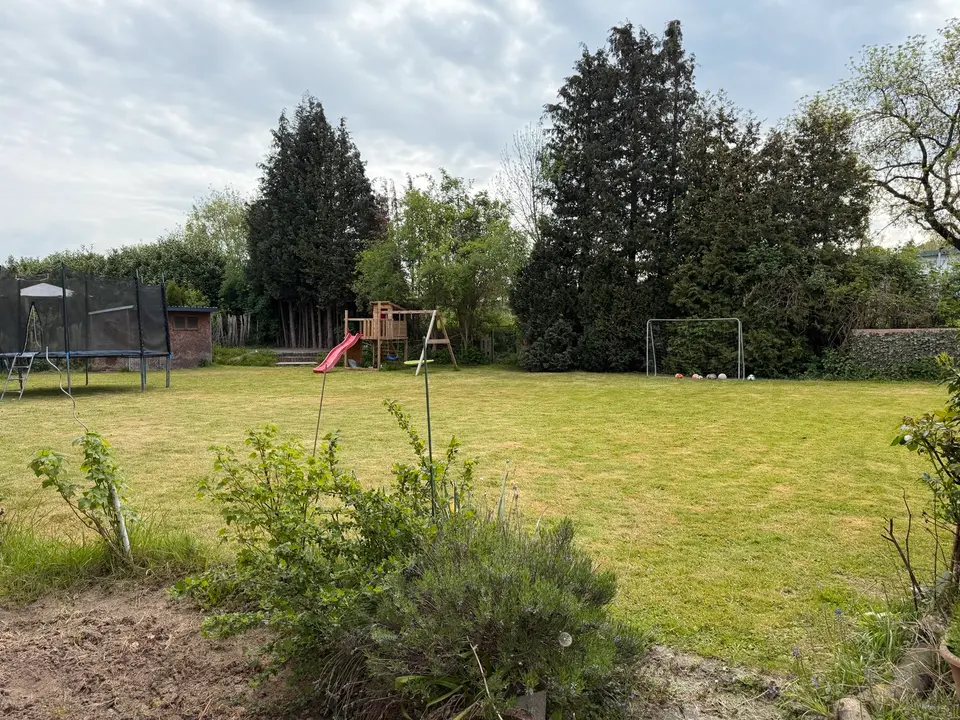 5 Zimmer Wohnung mit 141 m² in Hennef – Bild 8