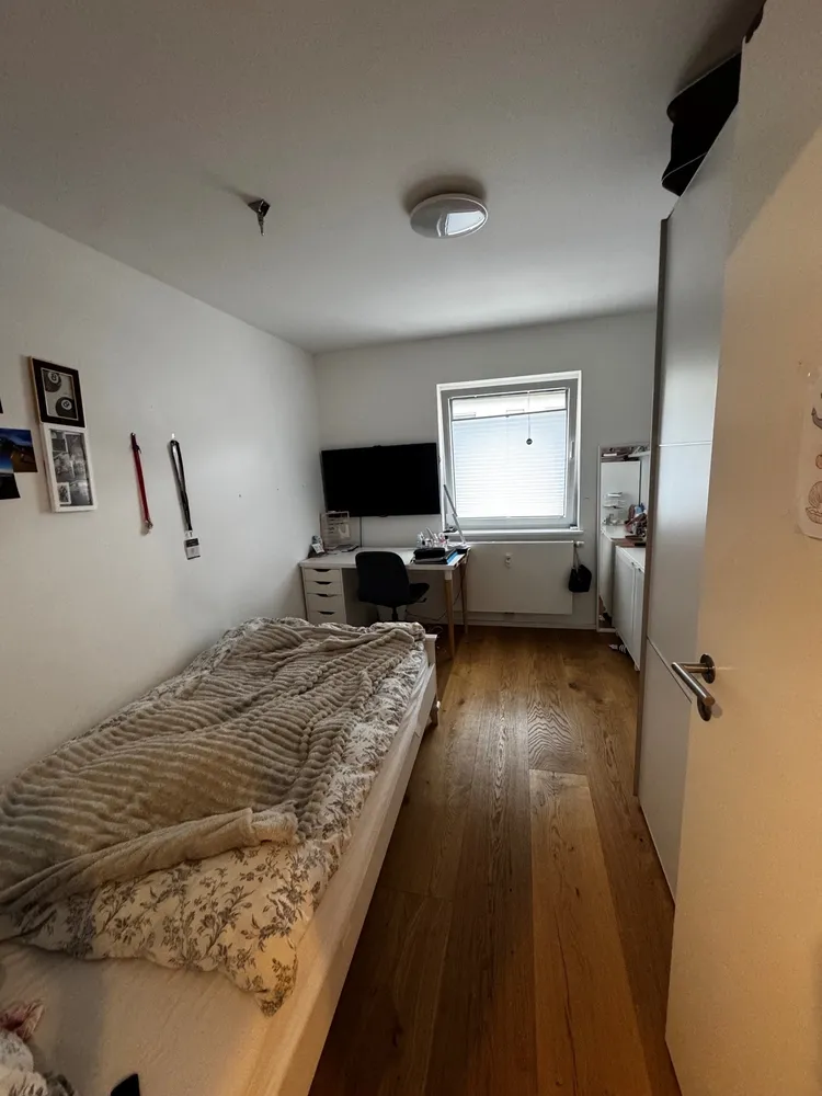 5 Zimmer Wohnung mit 140 m² in Freiburg im Breisgau – Bild 4