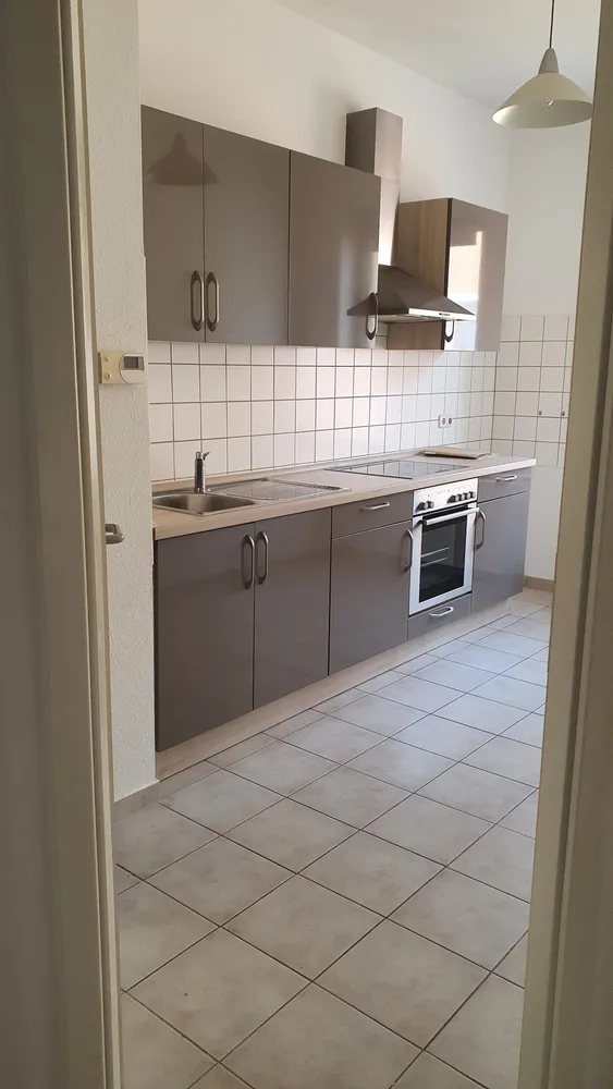 2 Zimmer Wohnung mit 59 m² in Halle (Saale) – Bild 3