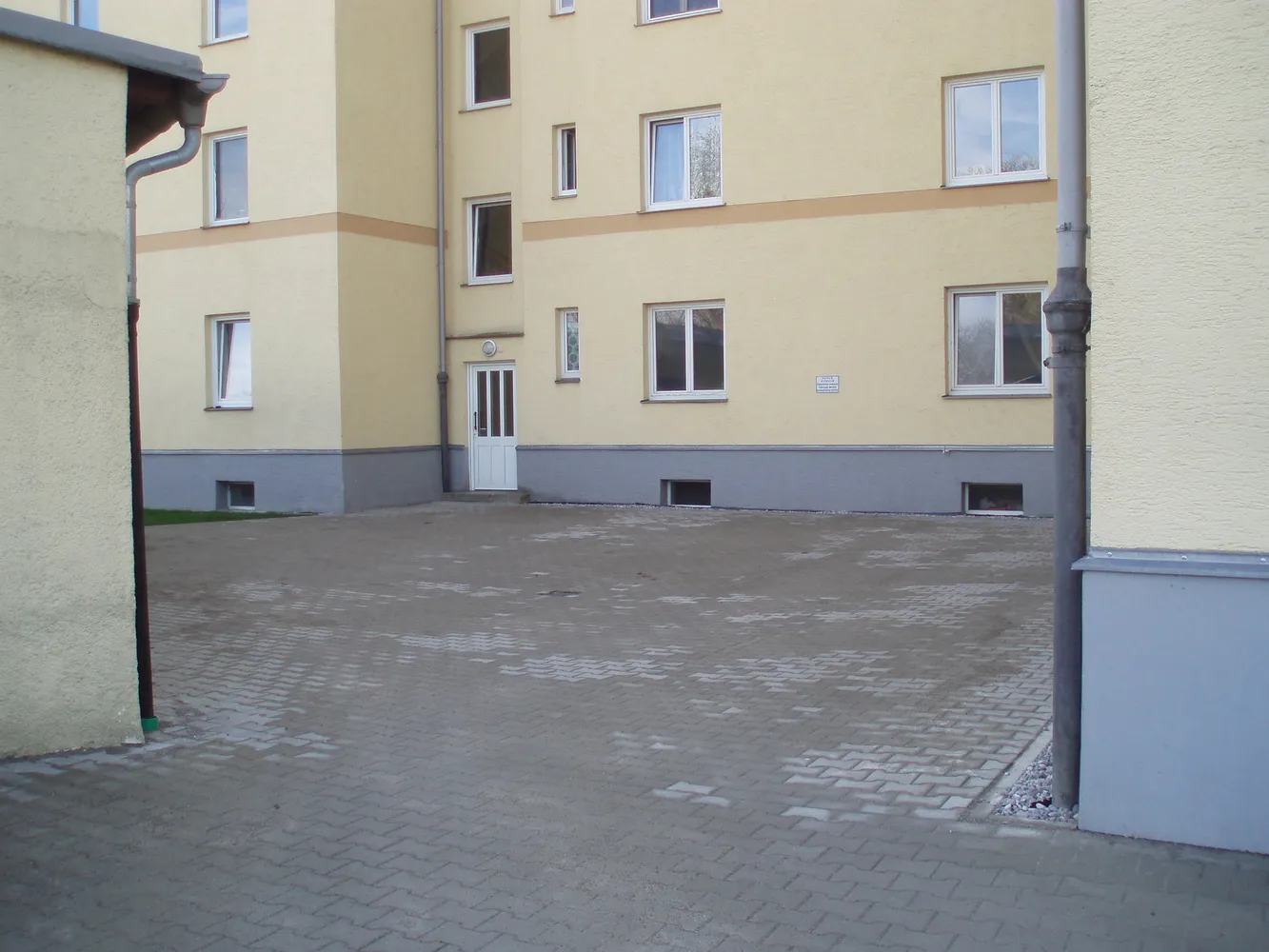 2 room apartment with 64 m² in Augsburg – Photo 9