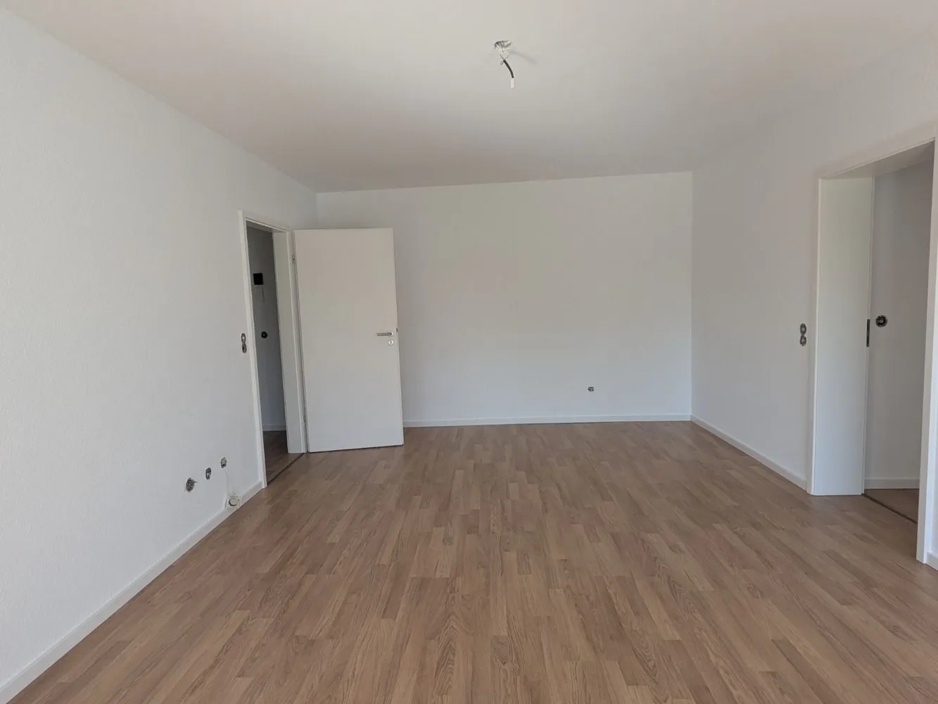 3 Zimmer Wohnung mit 77 m² in Köln – Bild 2