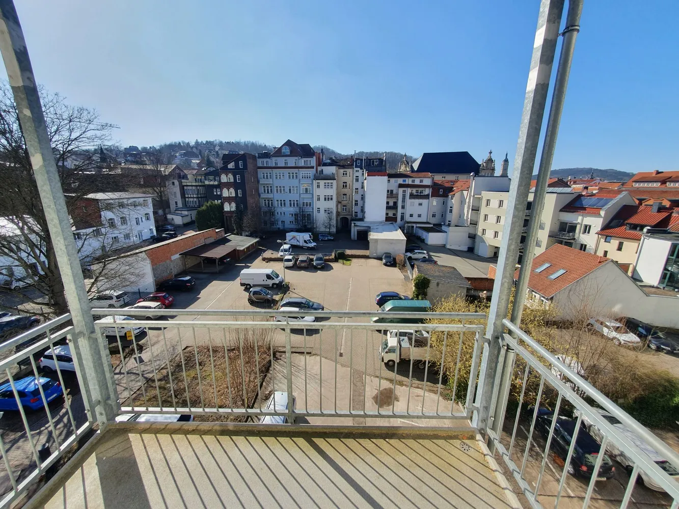 4 Zimmer Wohnung mit 119 m² in Eisenach – Bild 2