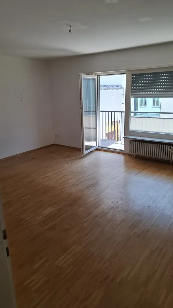 3 Zimmer Wohnung mit 75 m² in Karlsruhe – Bild 2
