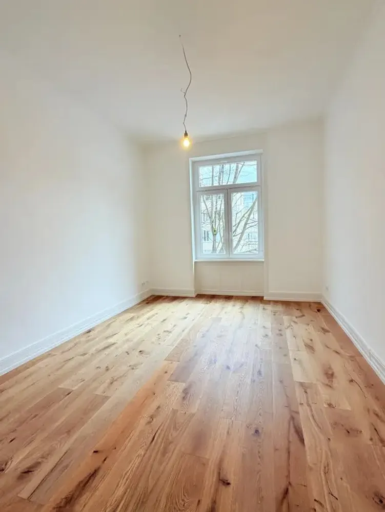 5 Zimmer Wohnung mit 193 m² in Frankfurt am Main – Bild 7