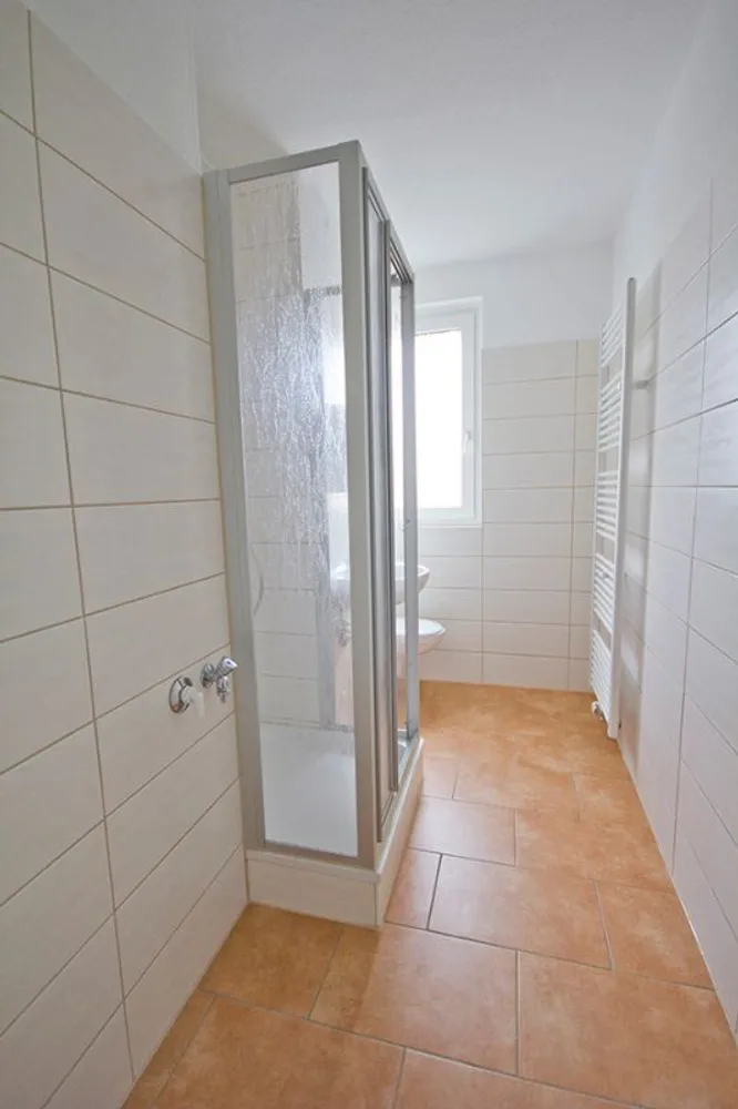 2 Zimmer Wohnung mit 49 m² in Halle (Saale) – Bild 8