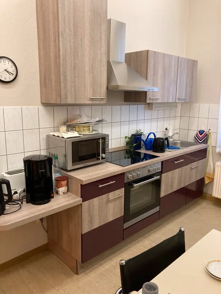 6 Zimmer Wohnung mit 163 m² in Dessau-Roßlau – Bild 1