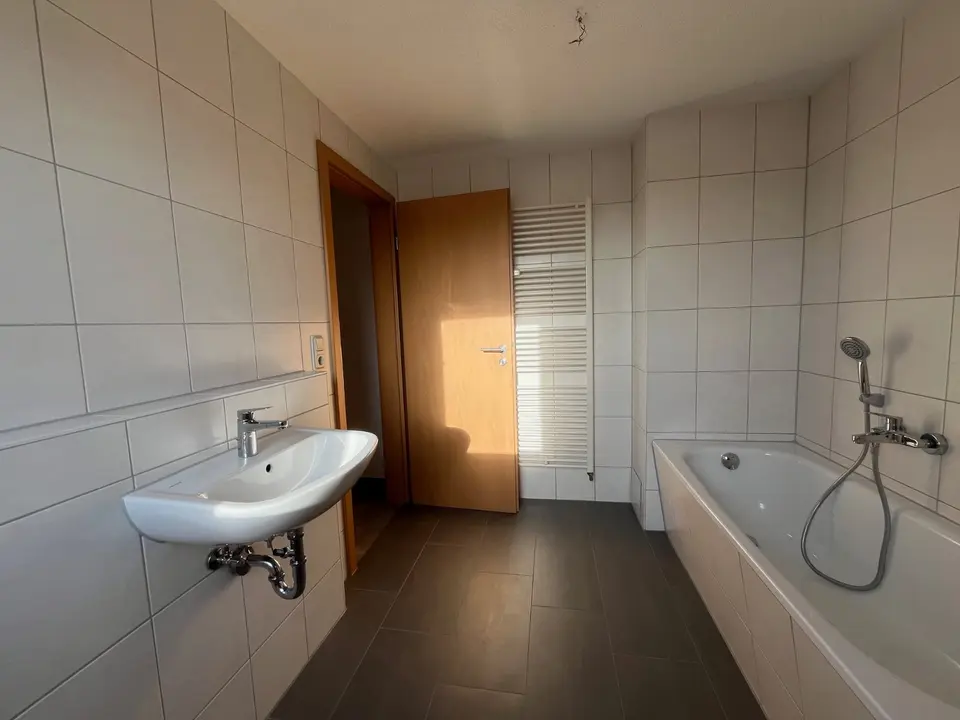 2 Zimmer Wohnung mit 55 m² in Nordhausen – Bild 8
