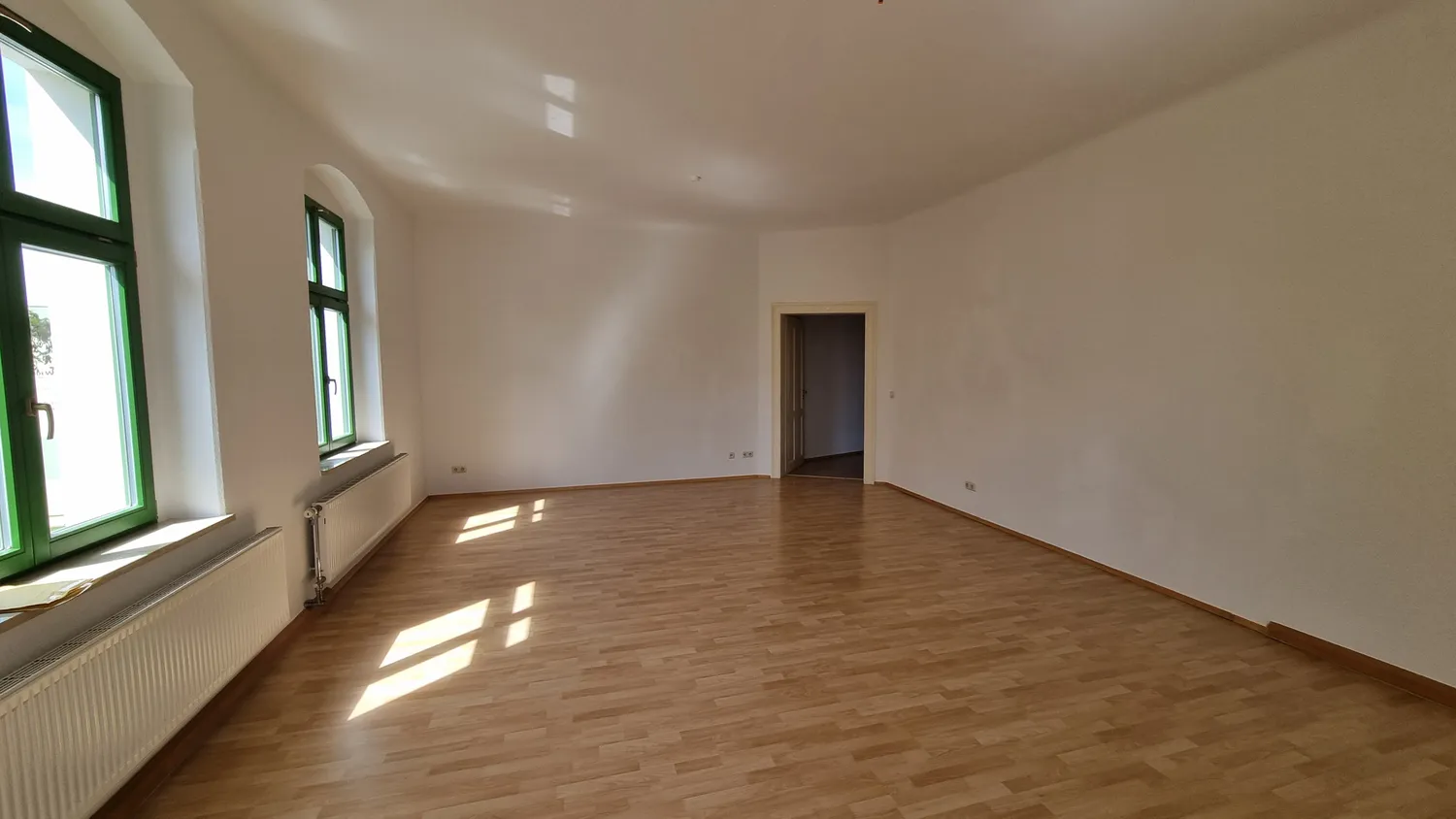 3 Zimmer Wohnung mit 97 m² in Merseburg – Bild 3