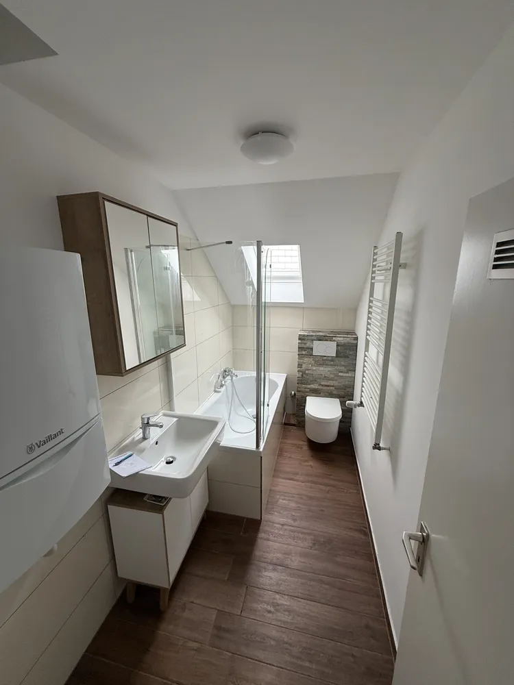 4 Zimmer Wohnung mit 86 m² in Wuppertal – Bild 1
