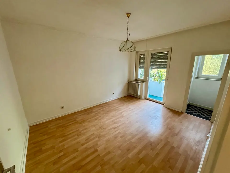 2 Zimmer Wohnung mit 65 m² in Mönchengladbach – Bild 2