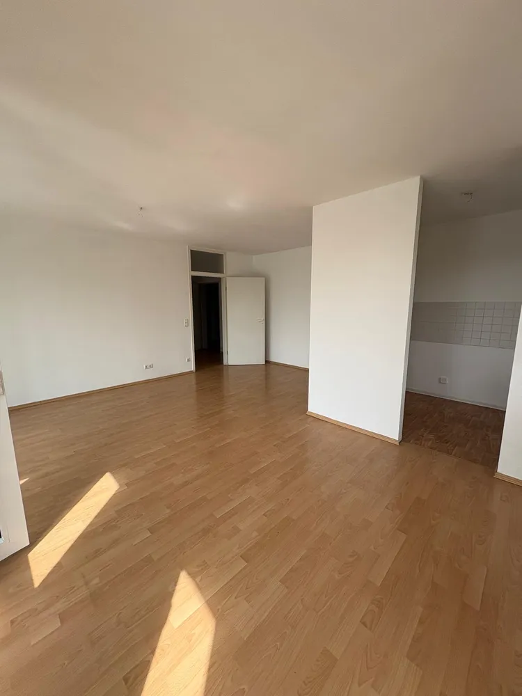 2 Zimmer Wohnung mit 55 m² in Halle (Saale) – Bild 10