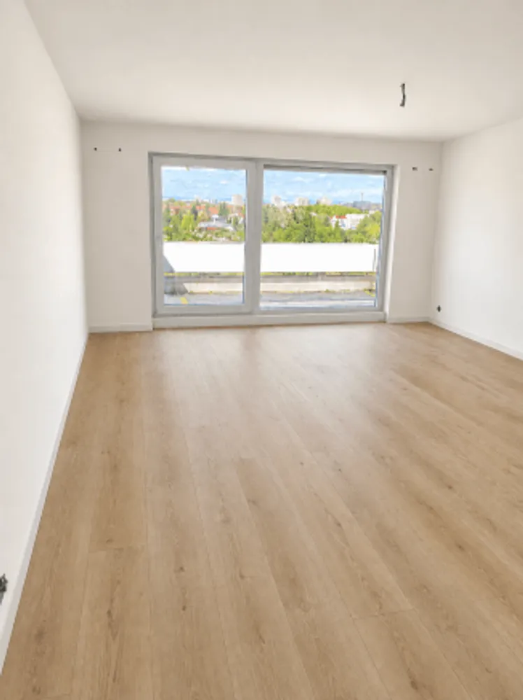 5 Zimmer Wohnung mit 133 m² in Karlsruhe – Bild 2