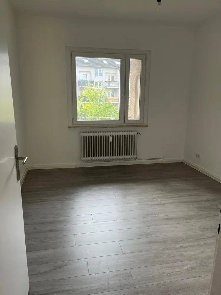 2 room apartment with 60 m² in Mülheim an der Ruhr – Photo 4