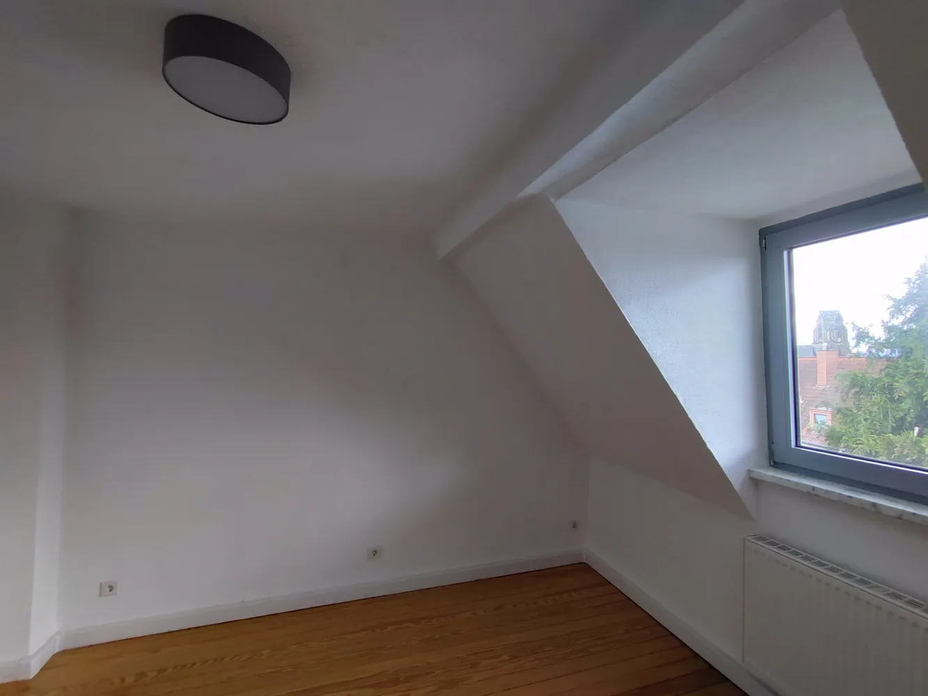 3 Zimmer Wohnung mit 70 m² in Saarbrücken – Bild 4